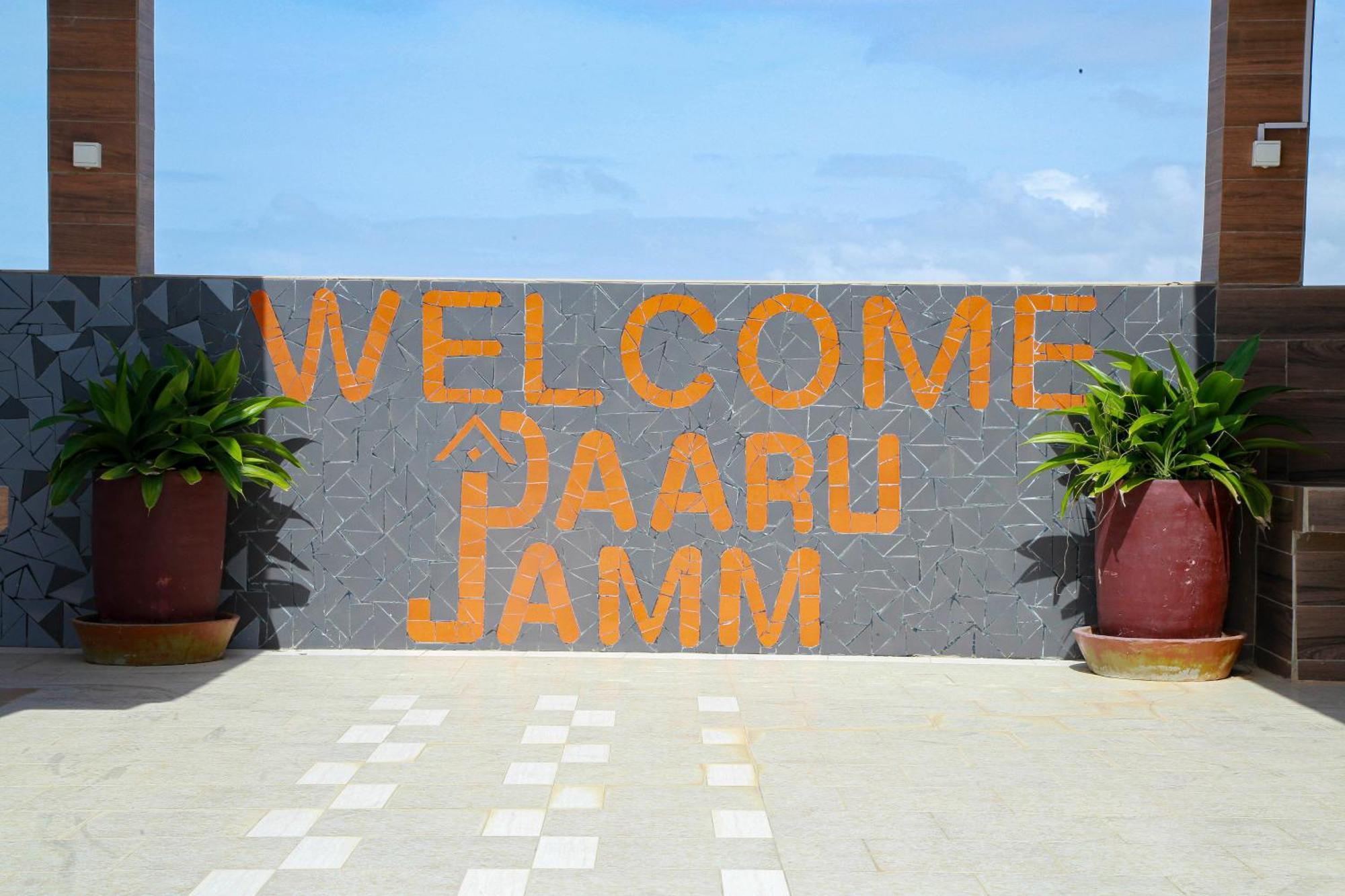 Daaru Jamm Apartment Дакар Екстериор снимка