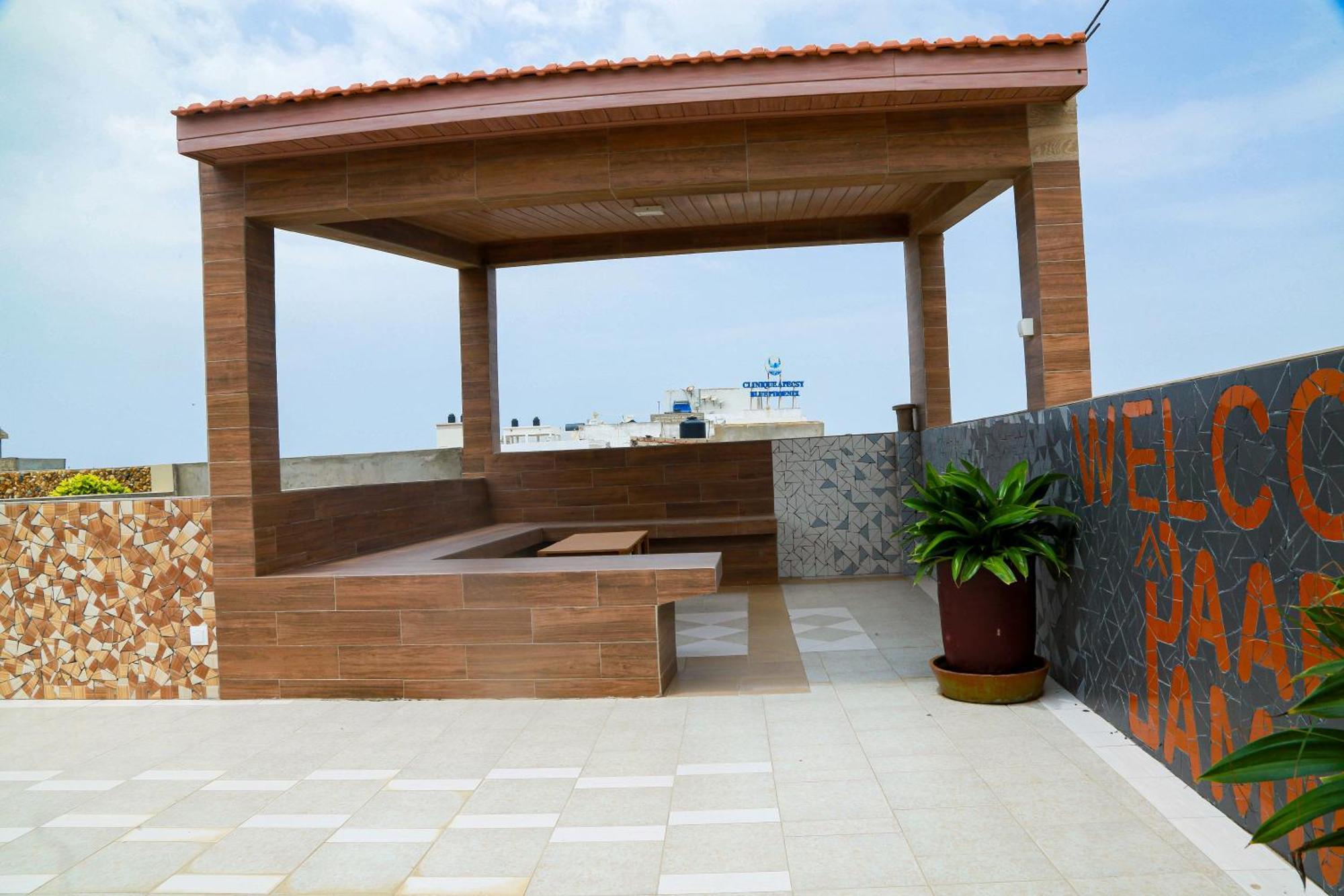 Daaru Jamm Apartment Дакар Екстериор снимка