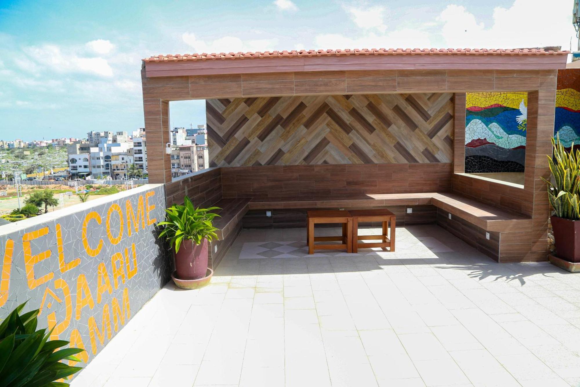 Daaru Jamm Apartment Дакар Екстериор снимка