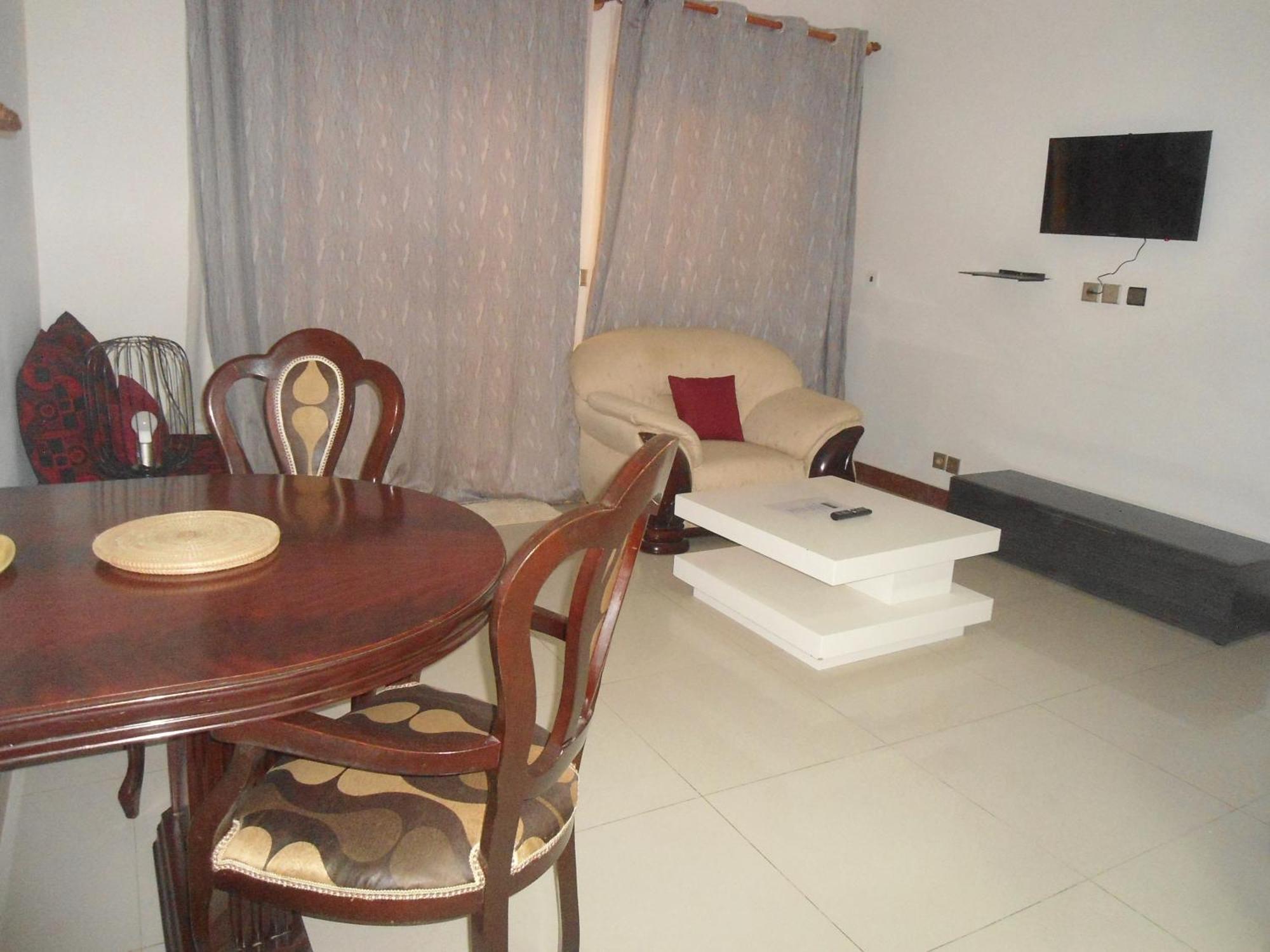Daaru Jamm Apartment Дакар Екстериор снимка